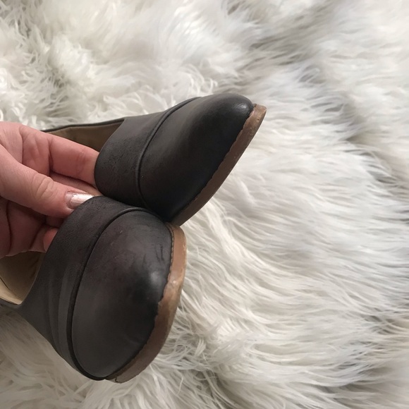 Side Cut Out Flats Size 8.5 - Picture 5 of 8